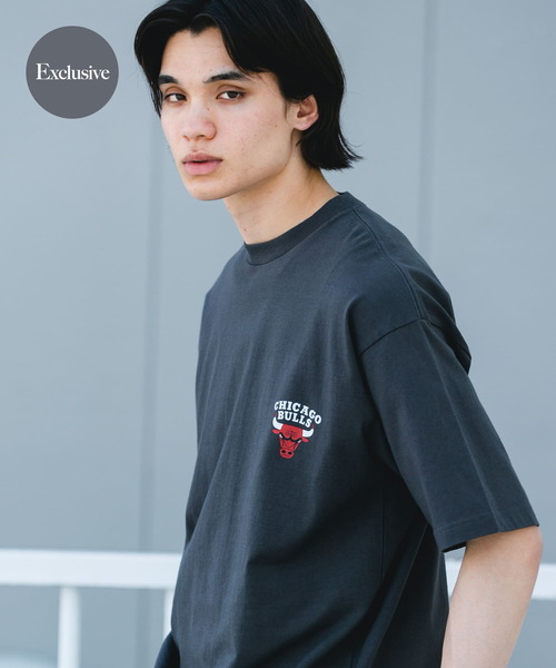 URBAN RESEARCH DOORS(アーバンリサーチドアーズ)の「『WEB/一部店舗限定サイズ』『別注』NBA×DOORS プリントTシャツ(Tシャツ/カットソー・メンズ・ホワイト/グリーン/ネイビー/スミクロ/ブラック/ホワイト系その他・LARGE/X-LARGE/MEDIUM)」の9枚目の写真