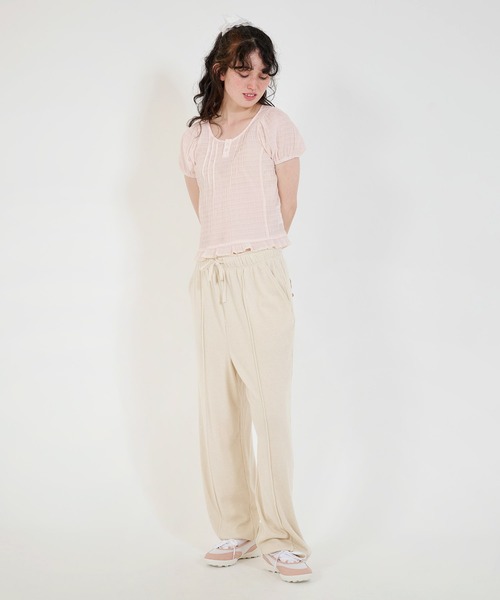 TINA:JOJUN(ティーナジョジュン)の「シアー ヘンリーネックブラウス TINA:JOJUN(シャツ/ブラウス・レディース・ベビーピンク/チェリーピンク/アイボリー・M)」の21枚目の写真