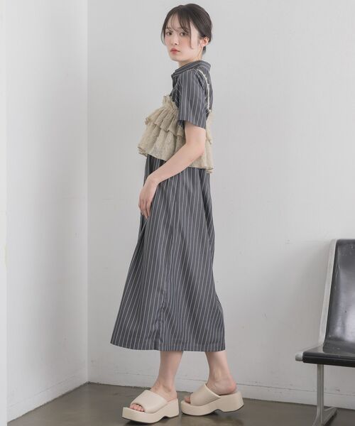 RETRO GIRL(レトロガール)の「フリルビスチェSETシャツOP(シャツワンピース・レディース・ナチュラル/ライトグレー/ブラウン・FREE)」の6枚目の写真