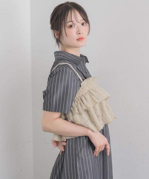 RETRO GIRL(レトロガール)の「フリルビスチェSETシャツOP(シャツワンピース・レディース・ナチュラル/ライトグレー/ブラウン・FREE)」の9枚目の写真