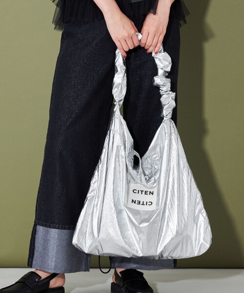 バッグ T0927IF CLASSIC ZIP TOTEノワールゼブラ（トートバッグ）｜LeSportsac