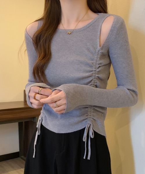 Per sist ence(パーシエンス)の「ショルダースリットギャザーリブ長袖トップス(Tシャツ/カットソー・レディース・ホワイト/グレー/アイボリー/ブラック・FREE)」の16枚目の写真