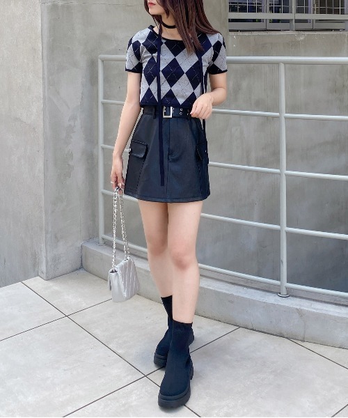 INGNI（イング）の「チョーカー付アーガイル柄ニット（ニット/セーター・レディース・ブラック系その他2/ブラック×グレー/グレー系6・M）」の12枚目の写真