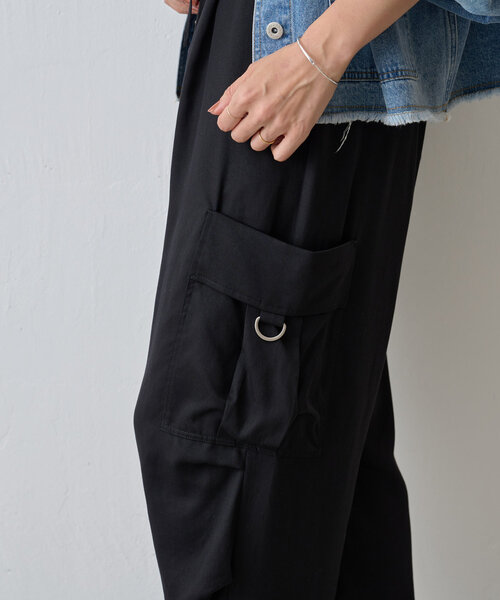 BEARDSLEY（ビアズリー）の「トロミカーゴパンツ（その他パンツ・レディース・ライトグレー/ブラック・FREE）」の11枚目の写真