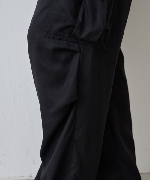 BEARDSLEY（ビアズリー）の「トロミカーゴパンツ（その他パンツ・レディース・ライトグレー/ブラック・FREE）」の12枚目の写真