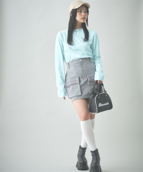 TTOL(トール)の「ピンストライプミニスカート(スカート・レディース・グレー/チャコールグレー・M-L/L-XL)」の12枚目の写真