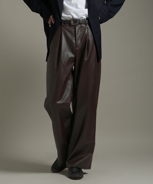 LURAKU（ルラク）の「【LURAKU】Leather Wide Pants / レザー