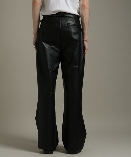 LURAKU（ルラク）の「【LURAKU】Leather Wide Pants / レザーワイド