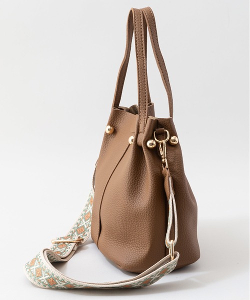 Luceat(ルーチェット)の「【Luceat/ルーチェット】バッドミニショルダーバッグ(ショルダーバッグ・レディース・ホワイト/ブラック/ベージュ/キャメル・ONE SIZE)」の9枚目の写真