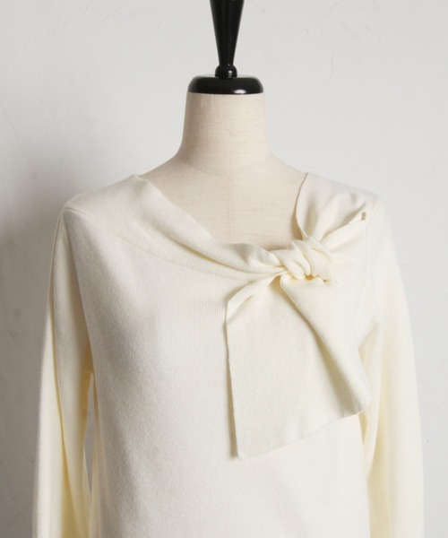 tocco closet(トッコ クローゼット)の「【ZOZO限定】パールカフス×サイドリボンネックニットトップス(ニット/セーター・レディース・オフホワイト/ブラック/その他・M)」の8枚目の写真