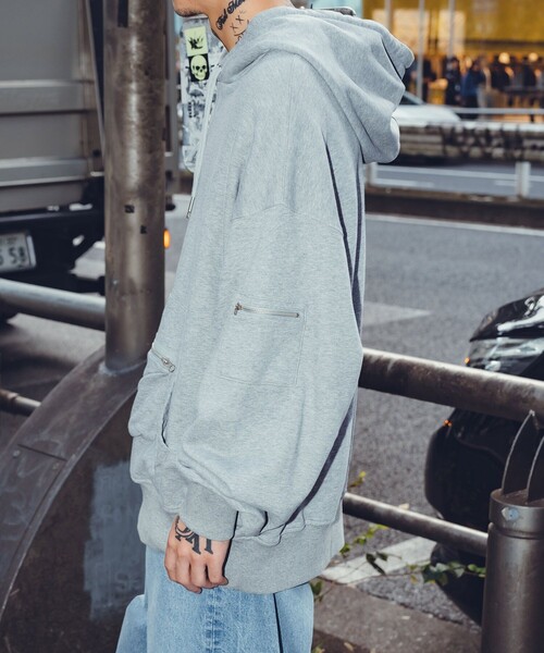 Subciety(サブサエティ)の「Tactical hoodie(ベスト・メンズ・ブラック/グレー・SMALL/X-LARGE/LARGE/MEDIUM)」の22枚目の写真