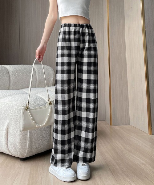 Miniministore(ミニミニストア)の「裏起毛チェック柄パンツ 裏ボアパンツ防寒(その他パンツ・レディース・ブラック/ホワイト×ブラック/ブルー/イエロー/ダークグレー/レッド/グリーン/ブラウン・FREE)」の2枚目の写真