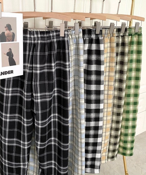 Miniministore(ミニミニストア)の「裏起毛チェック柄パンツ 裏ボアパンツ防寒(その他パンツ・レディース・ブラック/ホワイト×ブラック/ブルー/イエロー/ダークグレー/レッド/グリーン/ブラウン・FREE)」の16枚目の写真
