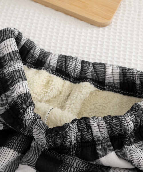 Miniministore(ミニミニストア)の「裏起毛チェック柄パンツ 裏ボアパンツ防寒(その他パンツ・レディース・ブラック/ホワイト×ブラック/ブルー/イエロー/ダークグレー/レッド/グリーン/ブラウン・FREE)」の13枚目の写真