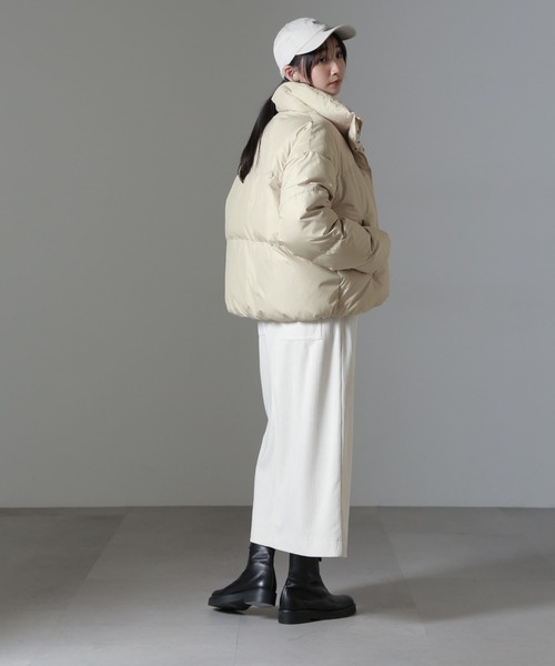 NANO universe(ナノユニバース)の「anewdown(R)ECOBlue(R)撥水クロップドワイドダウン(ダウンジャケット/コート・レディース・ブラック/ベージュ・FREE)」の6枚目の写真