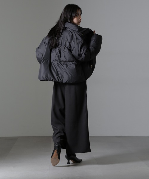 NANO universe(ナノユニバース)の「anewdown(R)ECOBlue(R)撥水クロップドワイドダウン(ダウンジャケット/コート・レディース・ブラック/ベージュ・FREE)」の16枚目の写真