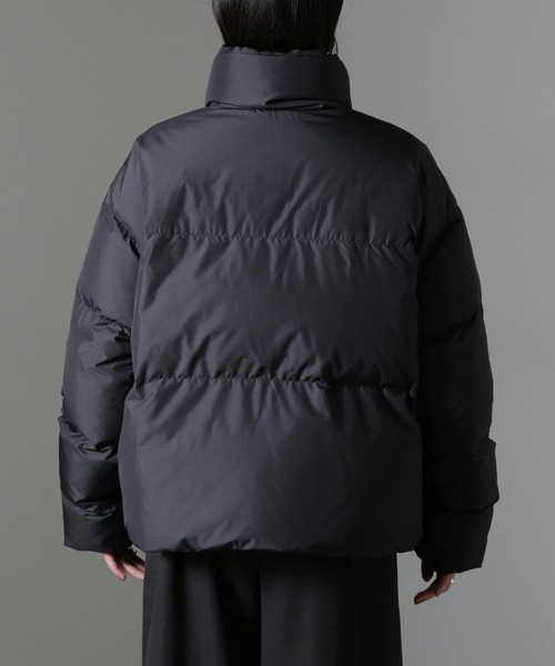 NANO universe(ナノユニバース)の「anewdown(R)ECOBlue(R)撥水クロップドワイドダウン(ダウンジャケット/コート・レディース・ブラック/ベージュ・FREE)」の19枚目の写真