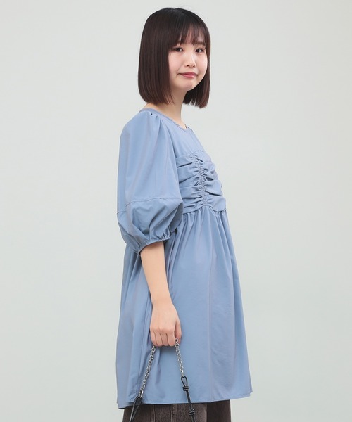 Ray BEAMS(レイビームス)の「タフタ ギャザー ヨーク ミニ ワンピース(ワンピース・レディース・ライトブルー/ブラック・0/1)」の7枚目の写真