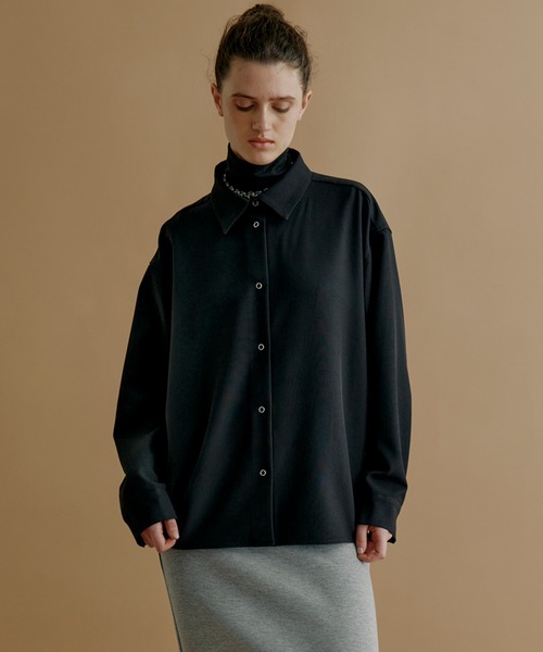 kiehtova(キエトヴァ)の「【kiehtova】FORM SHIRT/フォーム シャツ KTWR15(シャツ/ブラウス・レディース・ブラック/ベージュ・FREE)」の3枚目の写真