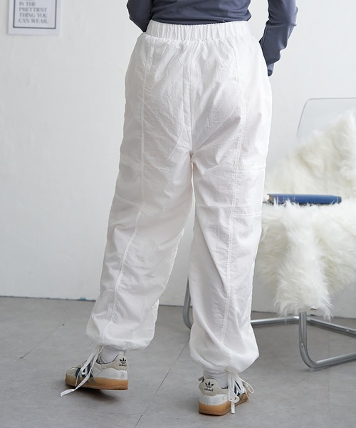 VENCEEXCHANGE(ヴァンスエクスチェンジ)の「ナイロン裏起毛スノーパンツ(その他パンツ・レディース・オフホワイト/ブラック/サックスブルー・FREE)」の5枚目の写真