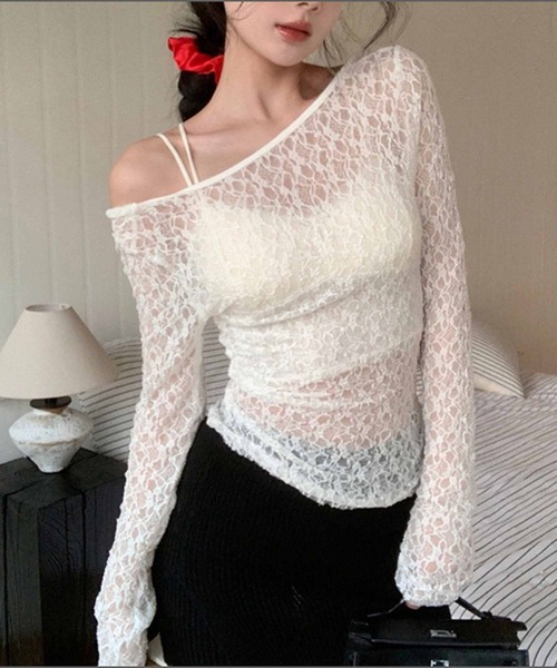 NANEA(ナネア)の「2wayクロップド丈レーストップス(Tシャツ/カットソー・レディース・ホワイト/ブラック・フリー)」の11枚目の写真