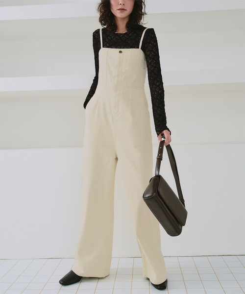 titivate(ティティベイト)の「キャミソールデニムオールインワン(つなぎ/オールインワン・レディース・インディゴブルー/アイボリー/ライトブルー・SP/S/M/L)」の5枚目の写真