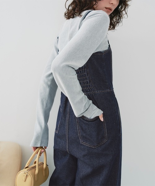 titivate(ティティベイト)の「キャミソールデニムオールインワン(つなぎ/オールインワン・レディース・インディゴブルー/アイボリー/ライトブルー・SP/S/M/L)」の22枚目の写真