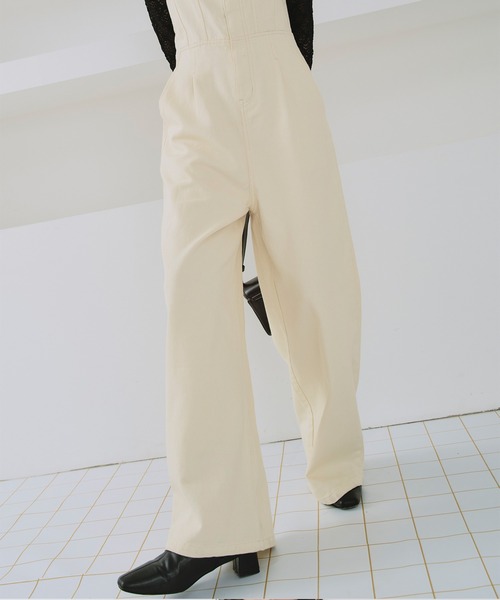 titivate(ティティベイト)の「キャミソールデニムオールインワン(つなぎ/オールインワン・レディース・インディゴブルー/アイボリー/ライトブルー・SP/S/M/L)」の11枚目の写真