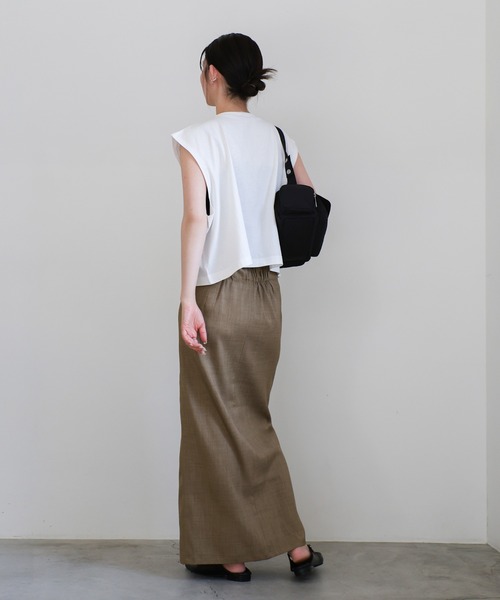 select MOCA(セレクトモカ)の「リネンライクフロントスリットタイトスカート(スカート・レディース・モカ/ブラック/アイボリー・MEDIUM/LARGE/SMALL)」の8枚目の写真