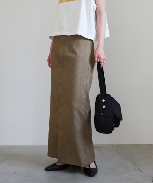 select MOCA(セレクトモカ)の「リネンライクフロントスリットタイトスカート(スカート・レディース・モカ/ブラック/アイボリー・MEDIUM/LARGE/SMALL)」の7枚目の写真