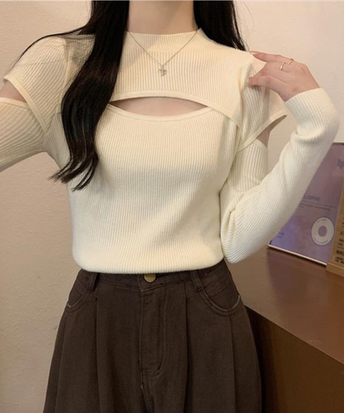 Jasmine Grandiflorum(ジャスミングランディフローラム)の「【Jasmine】タートルネック胸あきデザインニットプルオーバ(ニット/セーター・レディース・ダークグレー/ベージュ/ブラック/カーキ・FREE)」の6枚目の写真