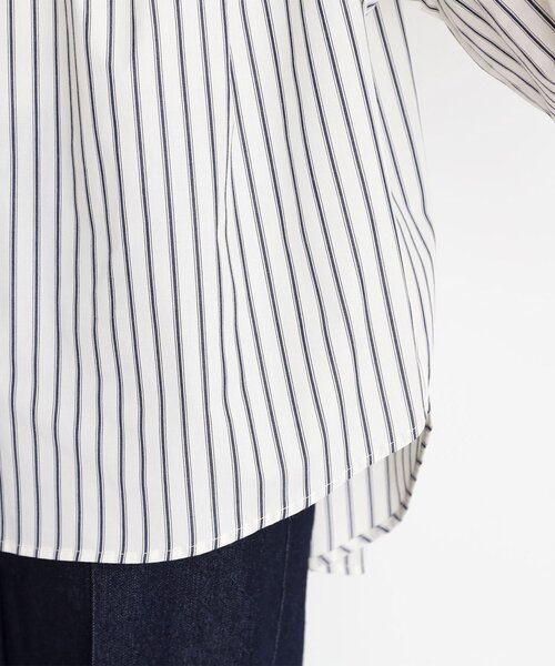 THE SHOP TK (ザ ショップ ティーケー )の「バックシャーリングシャツ【洗える】(シャツ/ブラウス・レディース・アイボリー系2/オフホワイト/サックスブルー系2・99)」の21枚目の写真