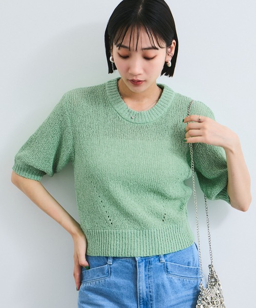 VIS(ビス)の「【洗える】アイレットブークレコンパクトニット(Tシャツ/カットソー・レディース・ブラック/レッド/オフホワイト/ライトグリーン・FREE)」の1枚目の写真