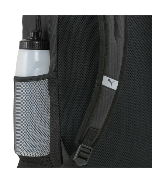 PUMA（プーマ）の「PUMA プーマ ユニセックス プーマ バズ バックパック 28L PUMA BUZZ Backpack（バックパック/リュック・メンズ・ネイビー/レッド系その他/ベージュ系その他/ブラック・フリー）」の9枚目の写真