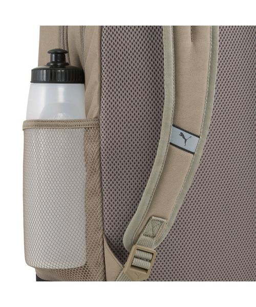 PUMA（プーマ）の「PUMA プーマ ユニセックス プーマ バズ バックパック 28L PUMA BUZZ Backpack（バックパック/リュック・メンズ・ネイビー/レッド系その他/ベージュ系その他/ブラック・フリー）」の15枚目の写真