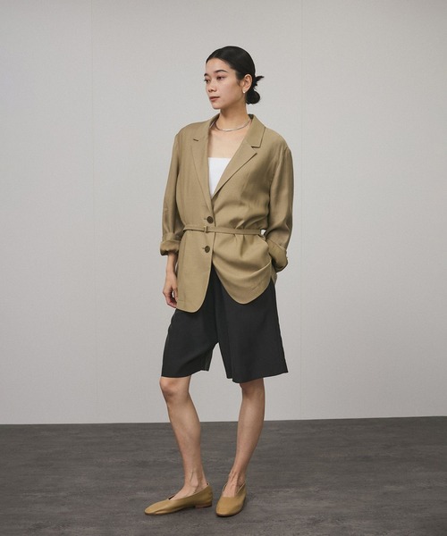 SALON adam et rope'（サロン アダム エ ロペ）の「【セットアップ対応】コンフォートジャケット（テーラードジャケット・レディース・ベージュ/チャコールグレー・M/S）」の4枚目の写真