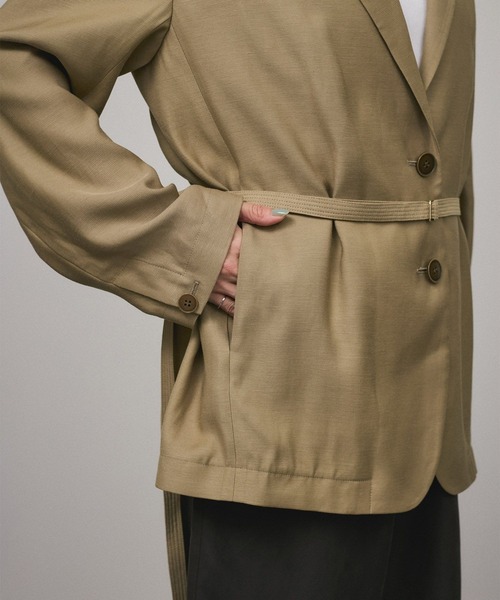 SALON adam et rope'（サロン アダム エ ロペ）の「【セットアップ対応】コンフォートジャケット（テーラードジャケット・レディース・ベージュ/チャコールグレー・M/S）」の17枚目の写真