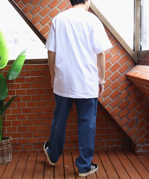 SHAKA WeAR(シャカウェア)の「SHAKA WeAR 7.5OZヘビューウェイト半袖シャツ(Tシャツ/カットソー・メンズ・ホワイト/ブラック・LARGE/X-LARGE/XXX-LARGE/XX-LARGE/MEDIUM)」の5枚目の写真