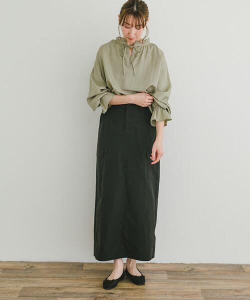 ITEMS URBANRESEARCH(アイテムズ アーバンリサーチ)の「2WAYフリルブラウス(シャツ/ブラウス・レディース・ホワイト/ベージュ/ブラック・FREE)」の8枚目の写真