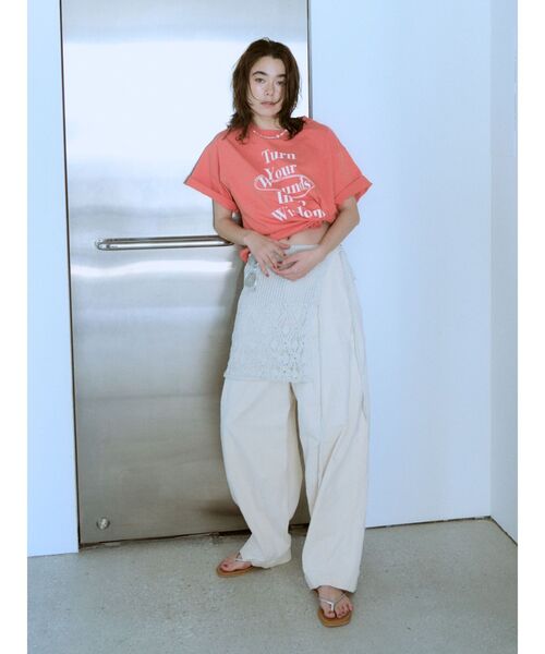 Ungrid（アングリッド）の「ヴィンテージウォッシュロゴビッグTee（Tシャツ/カットソー・レディース・オレンジ/パープル/ブラウン/アイボリー・FREE）」の9枚目の写真