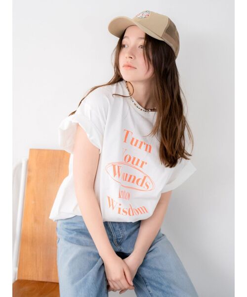 Ungrid（アングリッド）の「ヴィンテージウォッシュロゴビッグTee（Tシャツ/カットソー・レディース・オレンジ/パープル/ブラウン/アイボリー・FREE）」の13枚目の写真