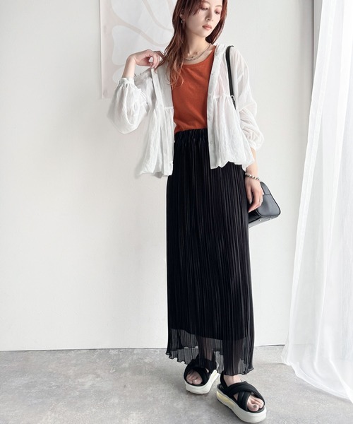 classicalelf(クラシカルエルフ)の「抜け感シアーで軽やかに。フード付きバルーンシルエットの長袖ブラウス(シャツ/ブラウス・レディース・オフホワイト/ブラック/グレイッシュベージュ・LARGE/MEDIUM/SMALL/X-LARGE)」の11枚目の写真