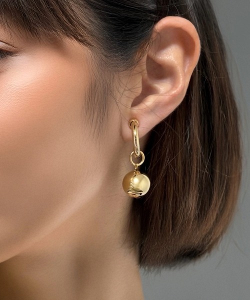 tone（トーン）の「【As】【金属アレルギー対応】NO.178  チャンキーフープ×銅玉　イヤリング（ニッケルフリー）(MA)（イヤリング・レディース・ゴールド/シルバー/ゴールド系2/シルバー系2・FREE）」の3枚目の写真