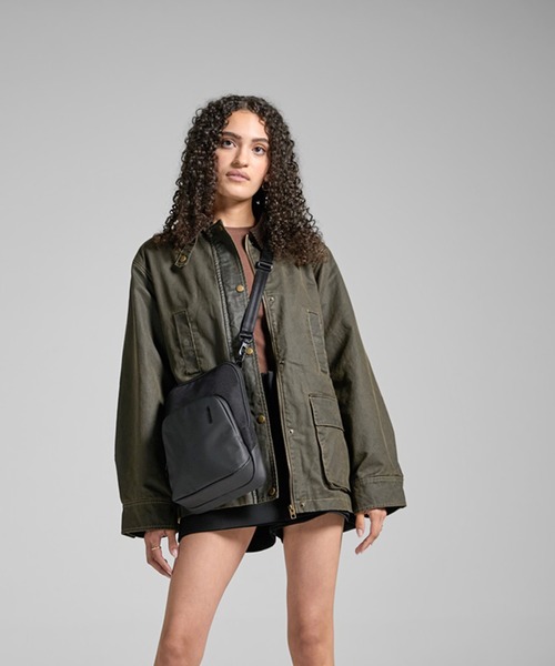 incase(インケース)の「Incase A.R.C. Crossbody Bag-Black(ビジネスバッグ・メンズ・ブラック・ONE SIZE)」の19枚目の写真