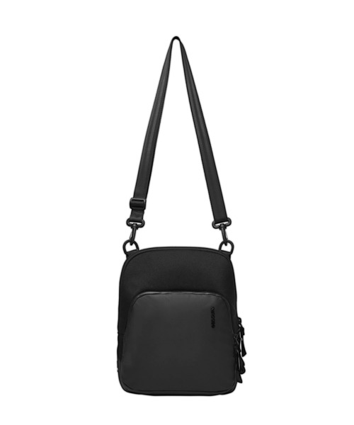 incase(インケース)の「Incase A.R.C. Crossbody Bag-Black(ビジネスバッグ・メンズ・ブラック・ONE SIZE)」の11枚目の写真