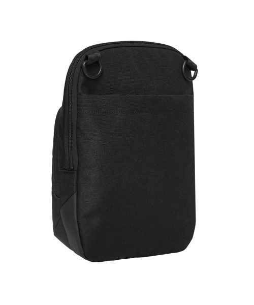 incase(インケース)の「Incase A.R.C. Crossbody Bag-Black(ビジネスバッグ・メンズ・ブラック・ONE SIZE)」の8枚目の写真