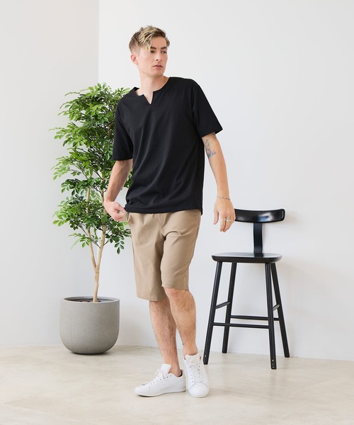 UNIIT(ユニット)の「【汗染みの目立ちにくいTシャツ ZEROSTAIN/ゼロステイン】キーネックTシャツ 防汚 UVカット 綿タッチ・厚手(Tシャツ/カットソー・メンズ・オフホワイト/ホワイト/ネイビー/ブラック・X-LARGE/LARGE/MEDIUM)」の11枚目の写真