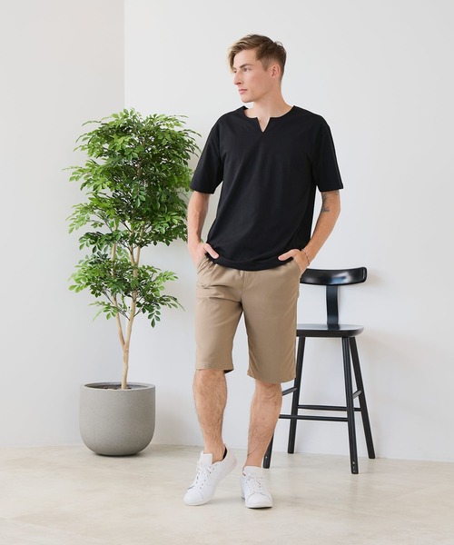 UNIIT(ユニット)の「【汗染みの目立ちにくいTシャツ ZEROSTAIN/ゼロステイン】キーネックTシャツ 防汚 UVカット 綿タッチ・厚手(Tシャツ/カットソー・メンズ・オフホワイト/ホワイト/ネイビー/ブラック・X-LARGE/LARGE/MEDIUM)」の12枚目の写真