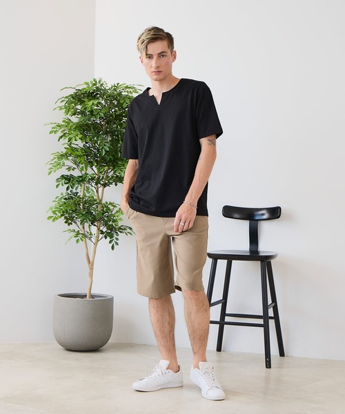 UNIIT(ユニット)の「【汗染みの目立ちにくいTシャツ ZEROSTAIN/ゼロステイン】キーネックTシャツ 防汚 UVカット 綿タッチ・厚手(Tシャツ/カットソー・メンズ・オフホワイト/ホワイト/ネイビー/ブラック・X-LARGE/LARGE/MEDIUM)」の8枚目の写真