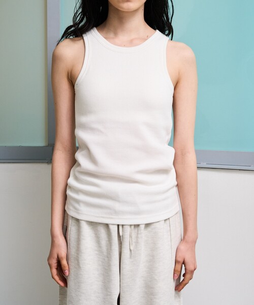 FREAK'S STORE(フリークスストア)の「JERZEES × FREAK'S STORE/ジャージーズ 限定展開 別注 2pack TEE・Tank top(2シャツ・タンクトップ)(Tシャツ/カットソー・レディース・ブラック/ホワイト/チャコールグレー/グレー・LARGE/MEDIUM/SMALL)」の22枚目の写真